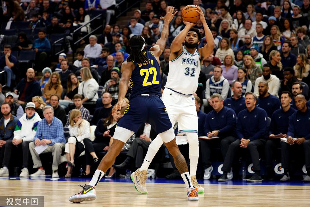 赫罗纳后卫 赫罗纳后卫