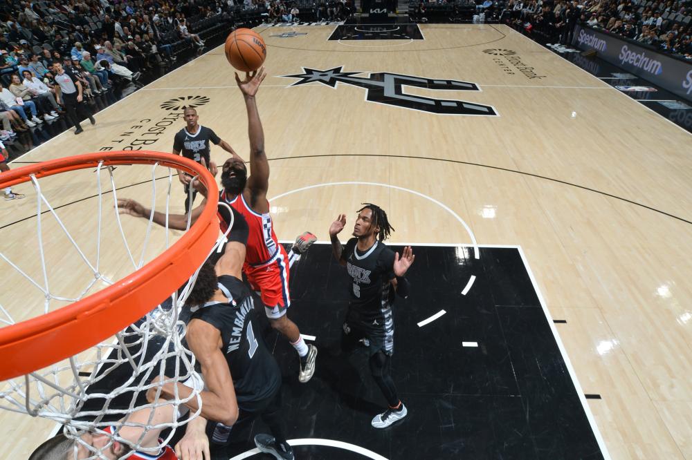 季后赛的重 季后赛的重